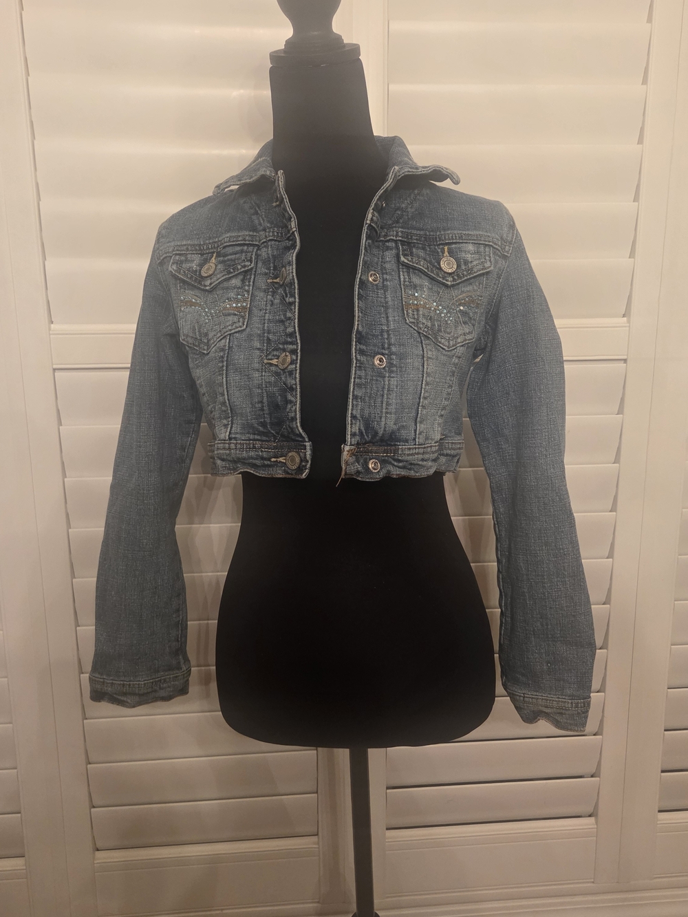 Limited Too Light Blue Cropped Denim Jacket with Stud Accents Size 12